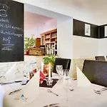 Regiohotel Quedlinburger Hof - #historischercharme #zentralelage #wellness #freeparking 3* 크베들린부르크