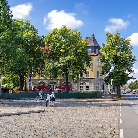 Regiohotel Quedlinburger Hof - #historischercharme #zentralelage #wellness #freeparking 3*