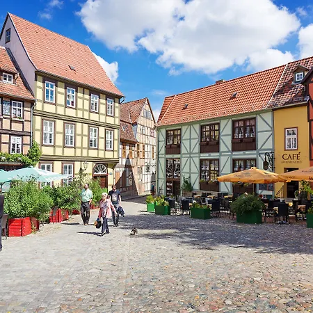 Regiohotel Quedlinburger Hof - #historischercharme #zentralelage #wellness #freeparking 3* 奎德林堡