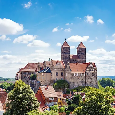 Otel Regiohotel Quedlinburger Hof - #historischercharme #zentralelage #wellness #freeparking Quedlinburg