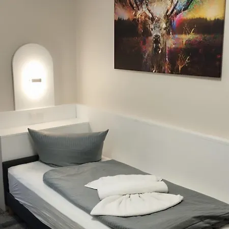 Regiohotel Quedlinburger Hof - #historischercharme #zentralelage #wellness #freeparking 3* Quedlinburg