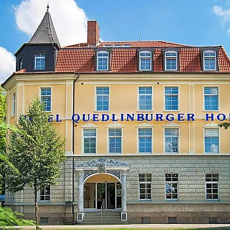 Regiohotel Quedlinburger Hof 3*