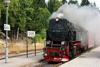 Regiohotel Quedlinburger Hof - #historischercharme #zentralelage #wellness #freeparking Otel