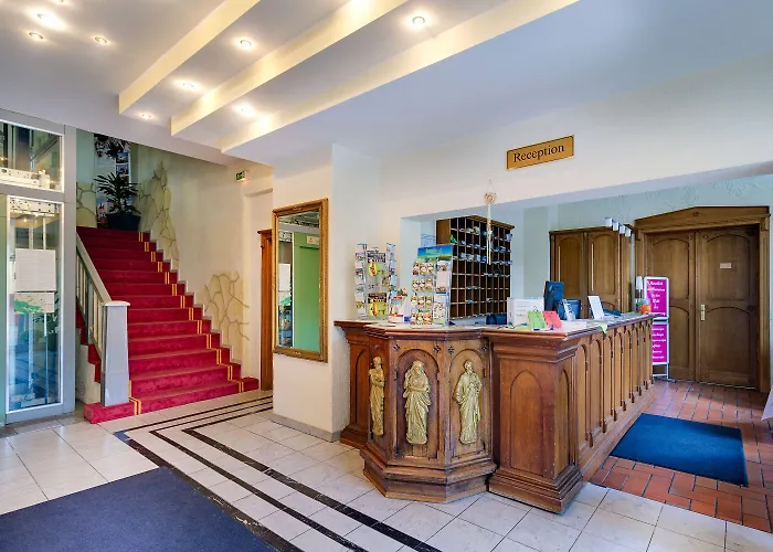 Regiohotel Quedlinburger Hof - #historischercharme #zentralelage #wellness #freeparking 3*