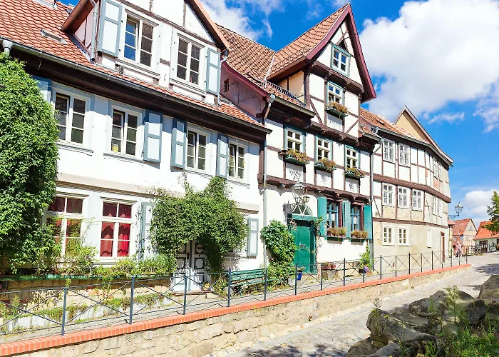 Regiohotel Quedlinburger Hof - #historischercharme #zentralelage #wellness #freeparking 3* クヴェードリンブルク