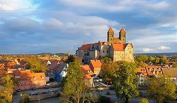 Hotel Regiohotel Quedlinburger Hof - #historischercharme #zentralelage #wellness #freeparking Quedlinburg