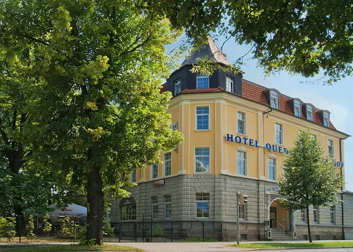 Regiohotel Quedlinburger Hof - #historischercharme #zentralelage #wellness #freeparking