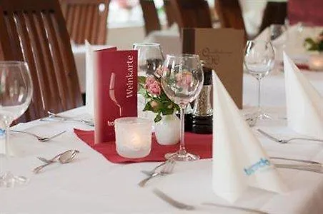 酒店 Regiohotel Quedlinburger Hof - #historischercharme #zentralelage #wellness #freeparking