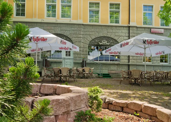 Regiohotel Quedlinburger Hof - #historischercharme #zentralelage #wellness #freeparking 酒店